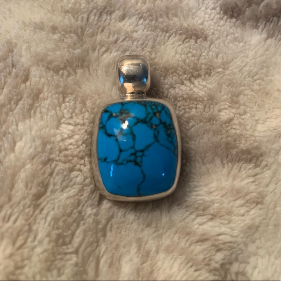 Sterling Silver Turquoise Pendant - Picture 5 of 6